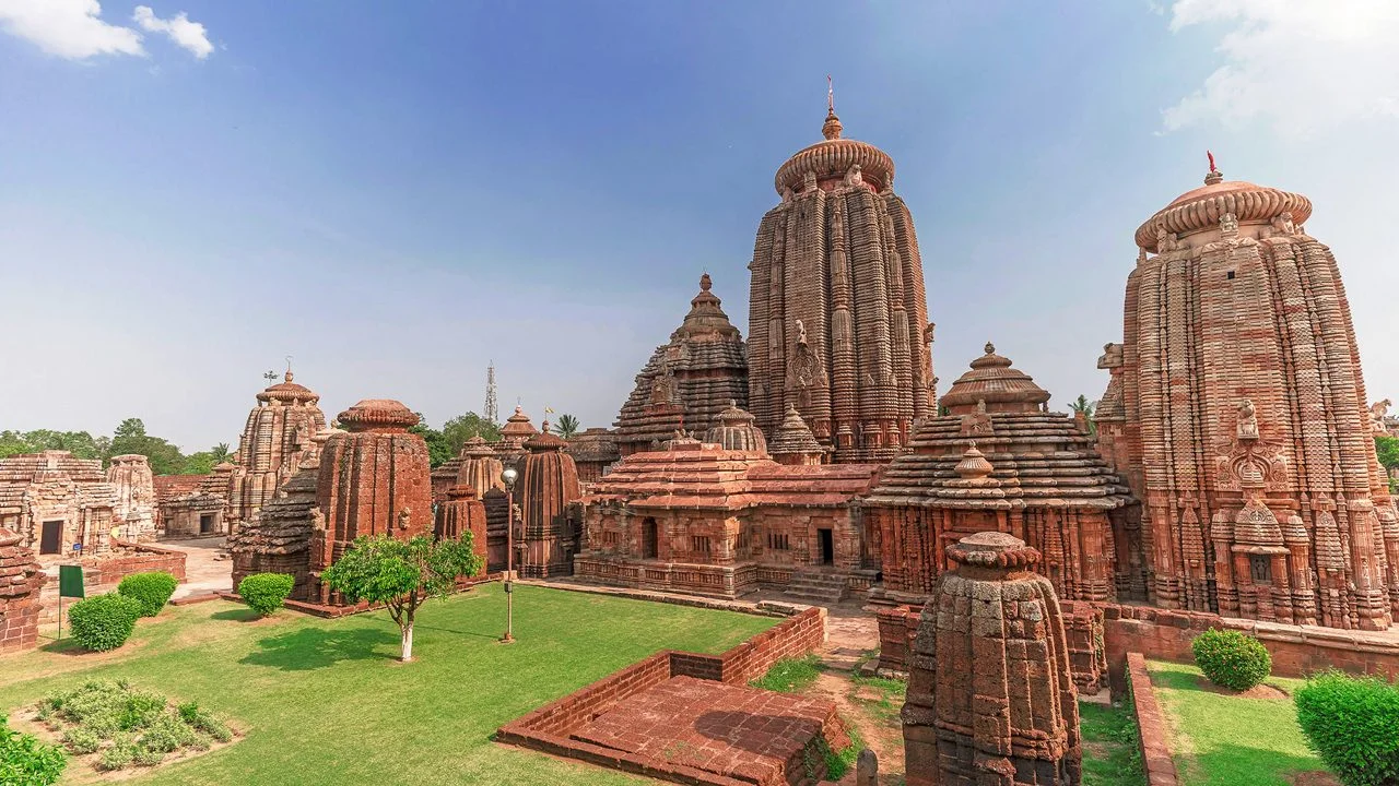 Kolkata Odisha Heritage Tour - Temples & Culture